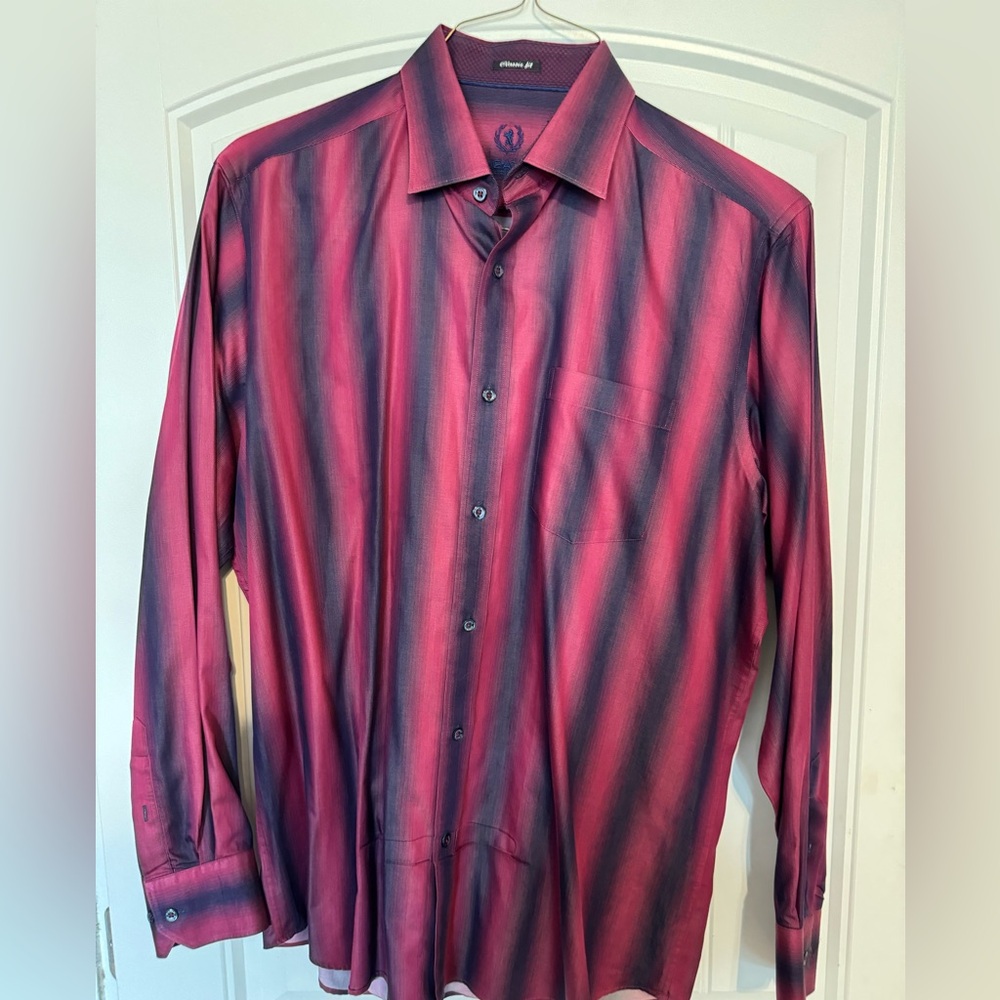 Bugatchi men’s shirt, size Large